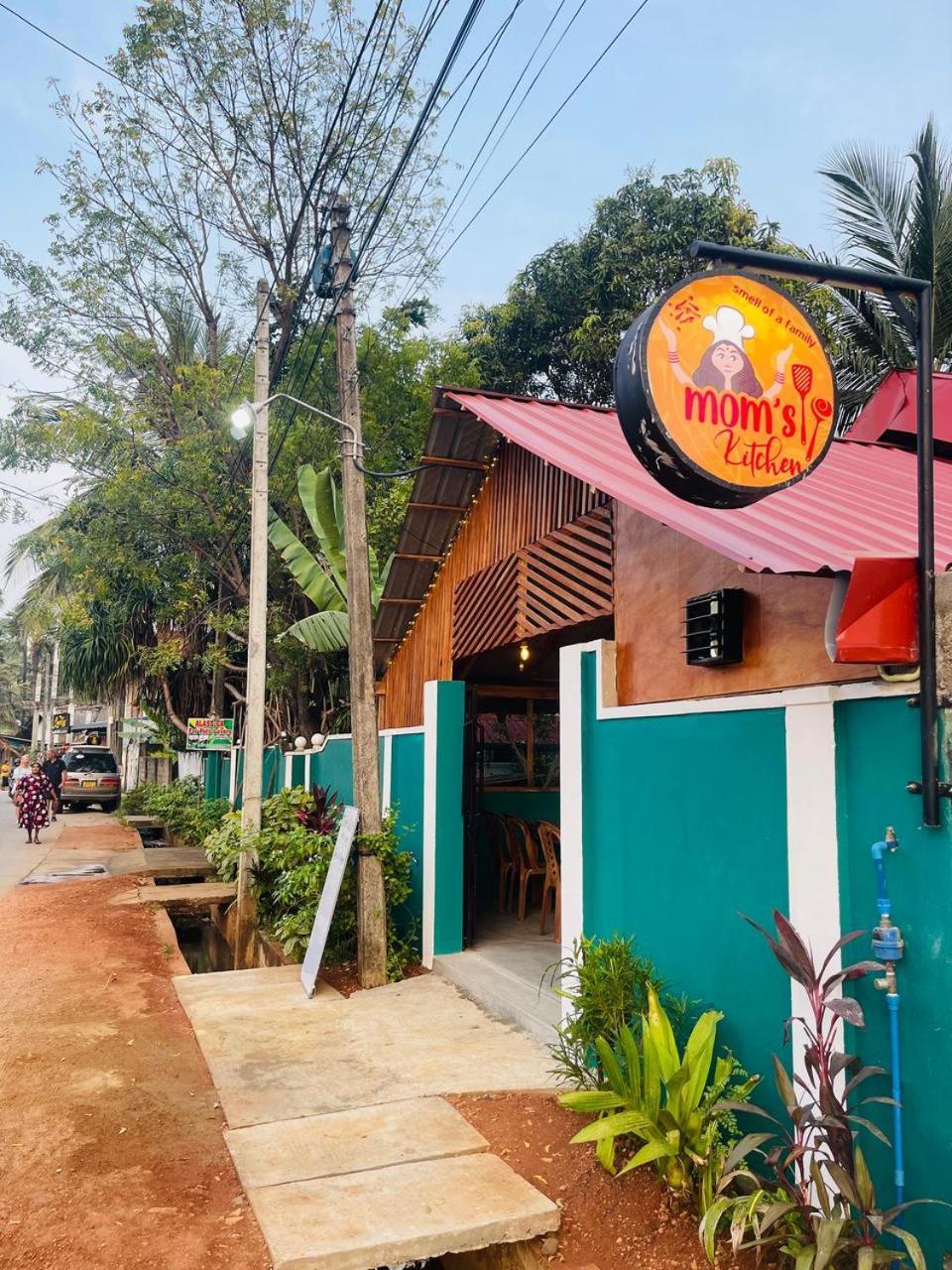 Alass Ga For Pets Lovers Trincomalee Exterior photo